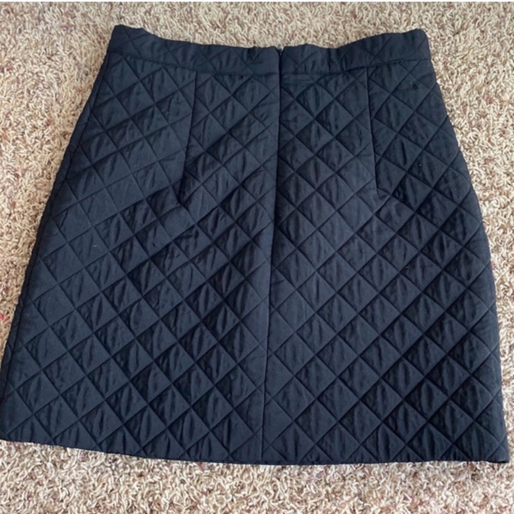 GIANNI BINI BLACK QUILTED MINI SKIRT - Picture 2 of 5